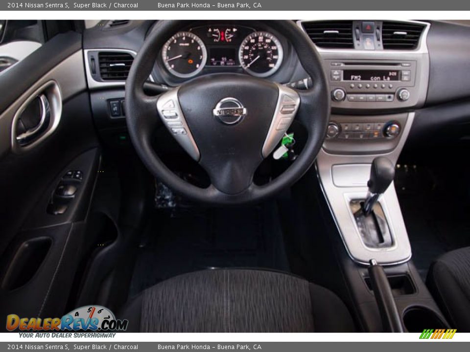 2014 Nissan Sentra S Super Black / Charcoal Photo #5