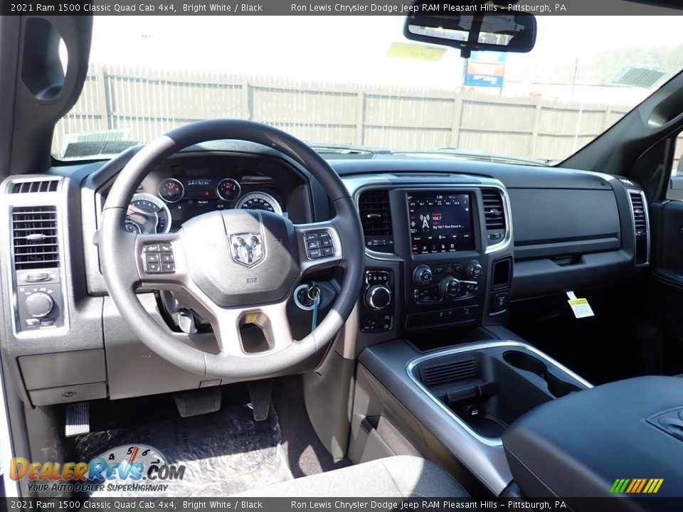 2021 Ram 1500 Classic Quad Cab 4x4 Bright White / Black Photo #12