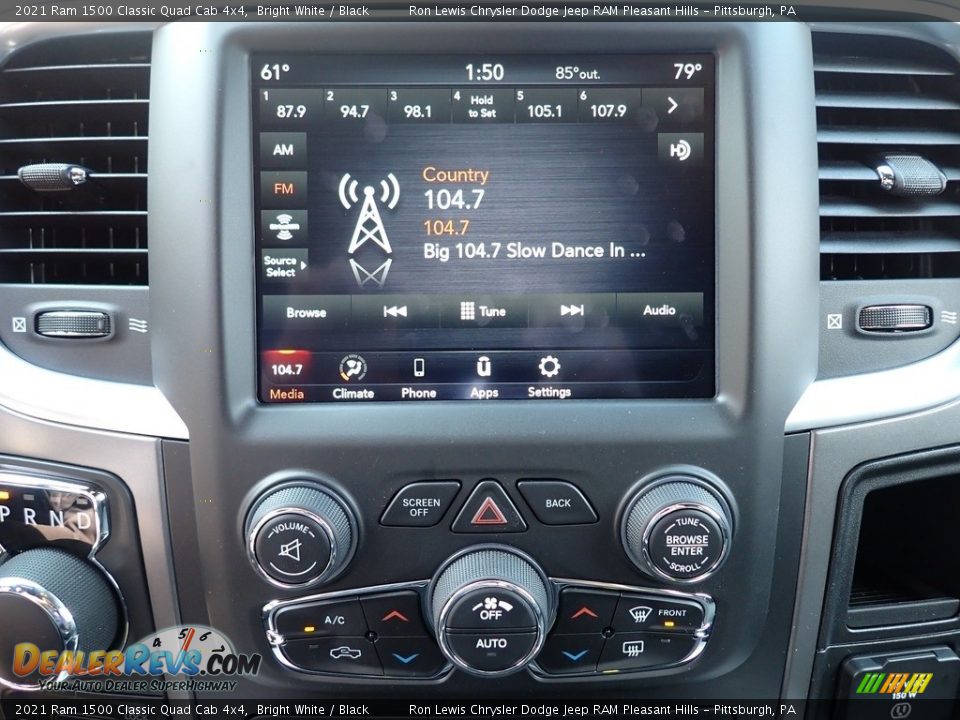 2021 Ram 1500 Classic Quad Cab 4x4 Bright White / Black Photo #20