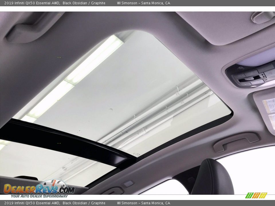 Sunroof of 2019 Infiniti QX50 Essential AWD Photo #25