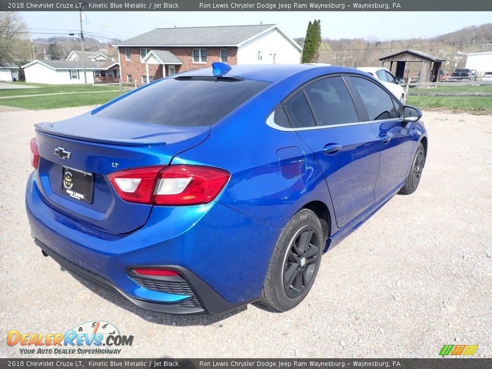 2018 Chevrolet Cruze LT Kinetic Blue Metallic / Jet Black Photo #5