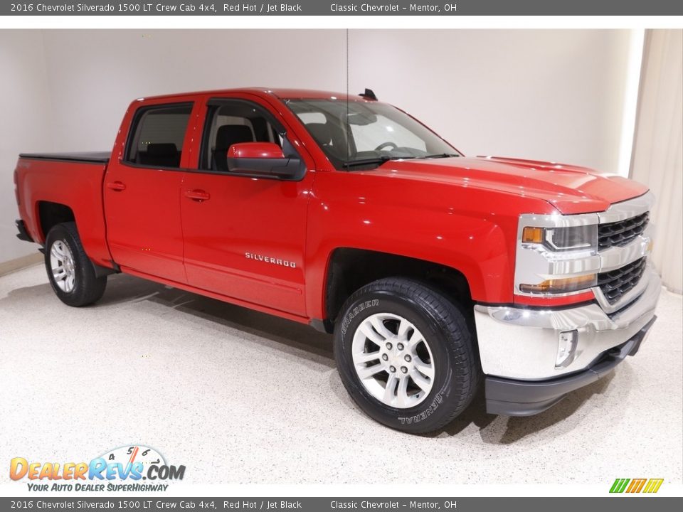 2016 Chevrolet Silverado 1500 LT Crew Cab 4x4 Red Hot / Jet Black Photo #1