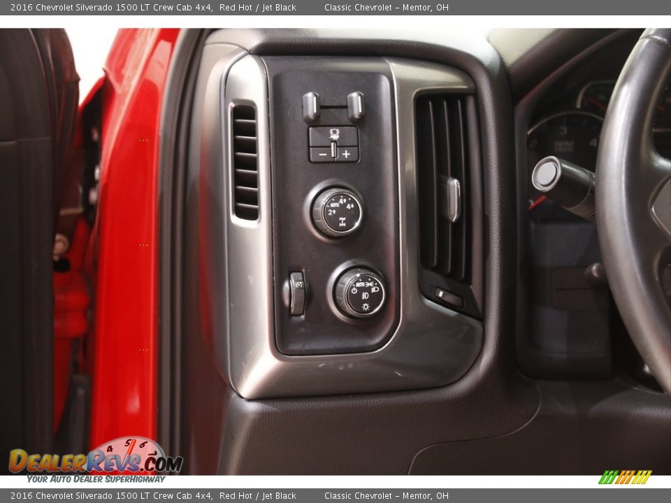 2016 Chevrolet Silverado 1500 LT Crew Cab 4x4 Red Hot / Jet Black Photo #6