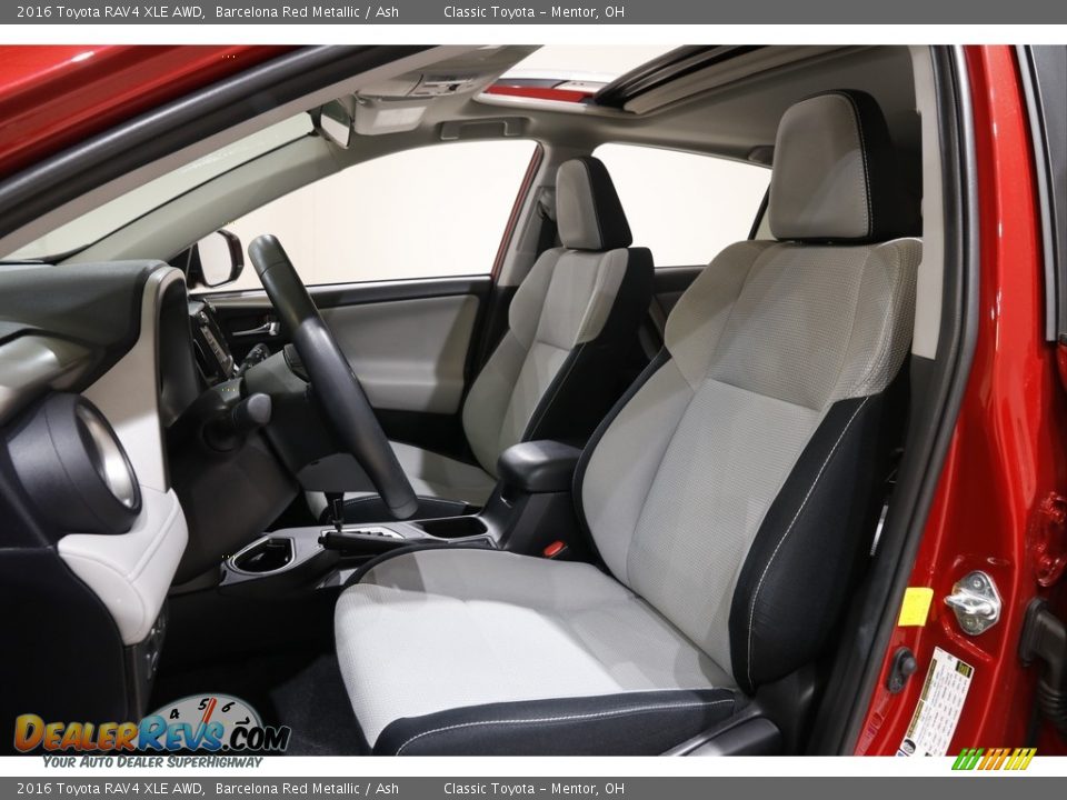2016 Toyota RAV4 XLE AWD Barcelona Red Metallic / Ash Photo #5
