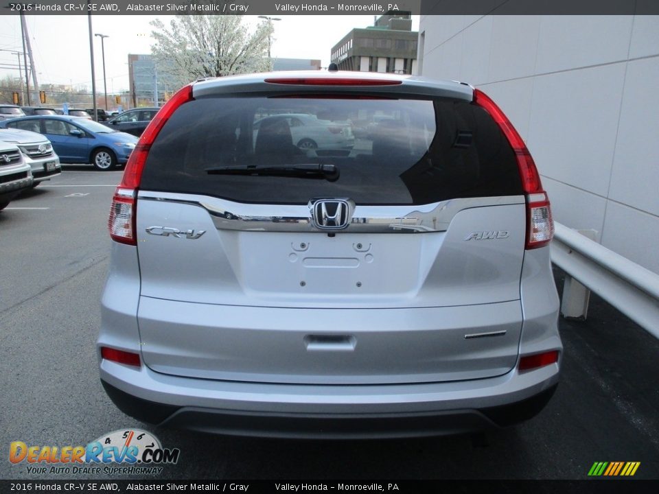 2016 Honda CR-V SE AWD Alabaster Silver Metallic / Gray Photo #4