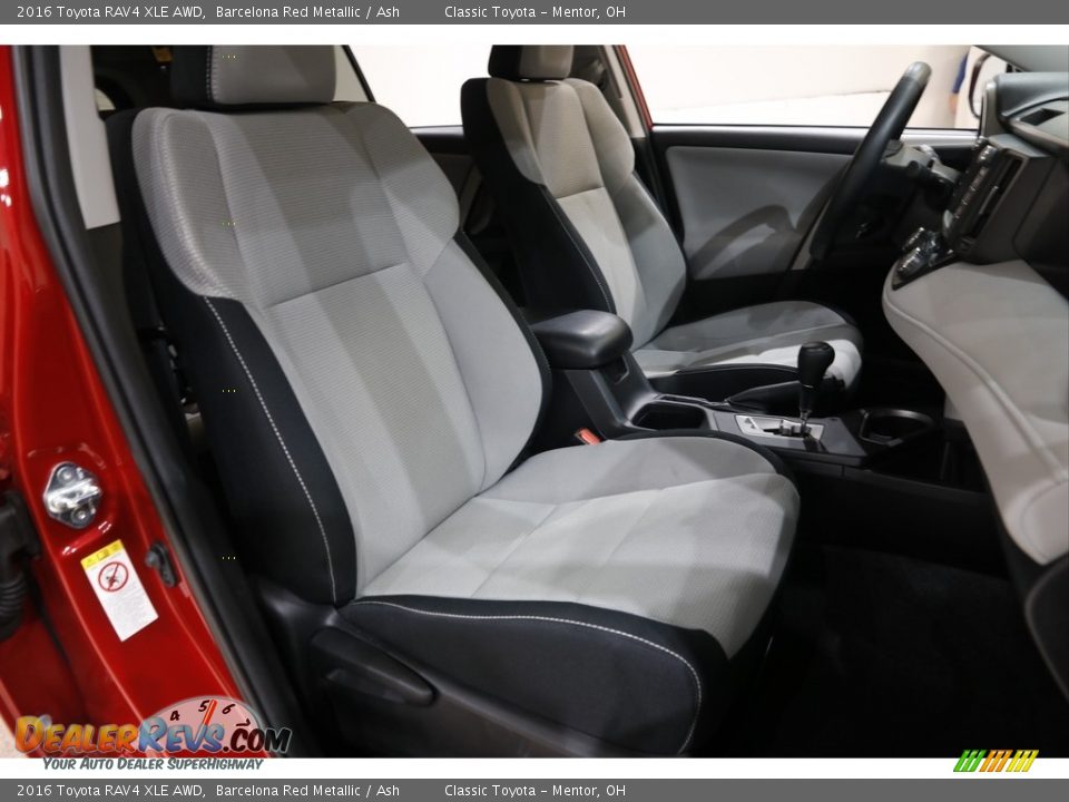 2016 Toyota RAV4 XLE AWD Barcelona Red Metallic / Ash Photo #15