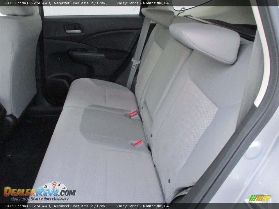 Rear Seat of 2016 Honda CR-V SE AWD Photo #12