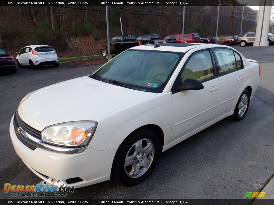 2005 Chevrolet Malibu LT V6 Sedan White / Gray Photo #6