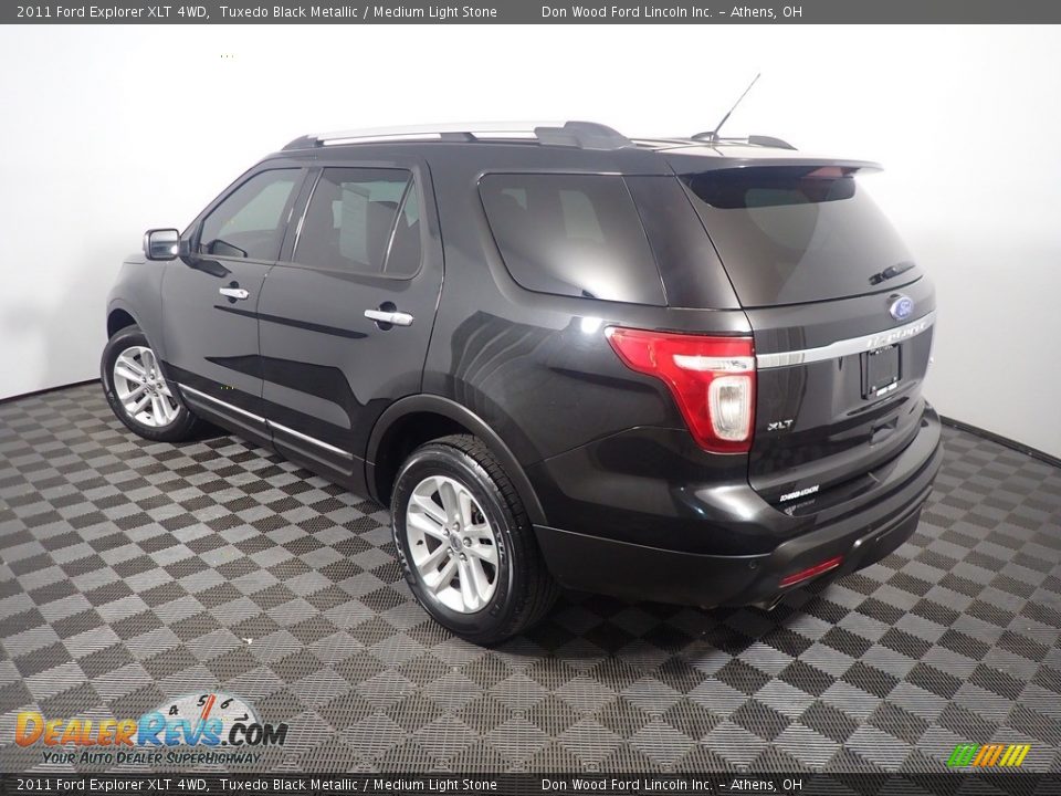 2011 Ford Explorer XLT 4WD Tuxedo Black Metallic / Medium Light Stone Photo #13