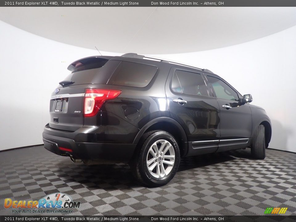 2011 Ford Explorer XLT 4WD Tuxedo Black Metallic / Medium Light Stone Photo #17