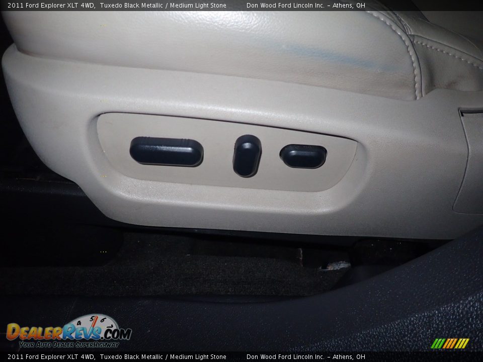 2011 Ford Explorer XLT 4WD Tuxedo Black Metallic / Medium Light Stone Photo #25