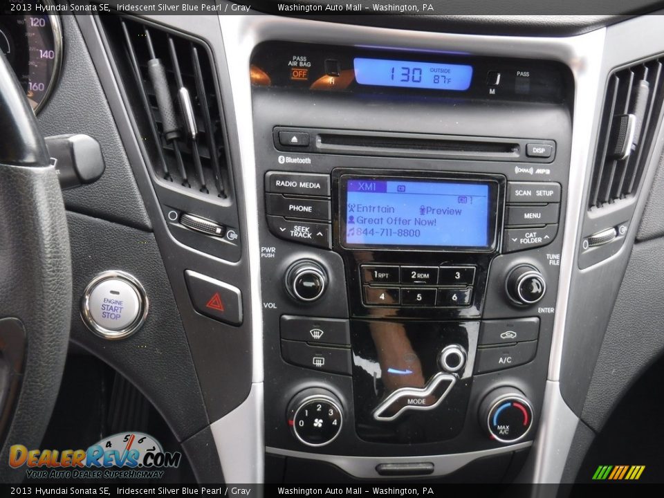 2013 Hyundai Sonata SE Iridescent Silver Blue Pearl / Gray Photo #17