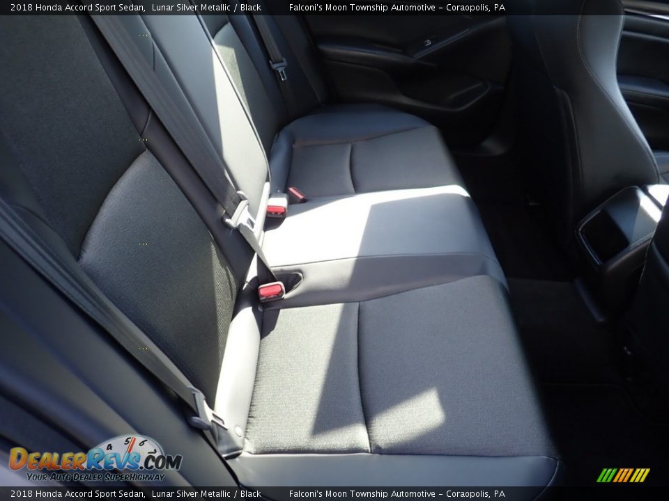 2018 Honda Accord Sport Sedan Lunar Silver Metallic / Black Photo #13
