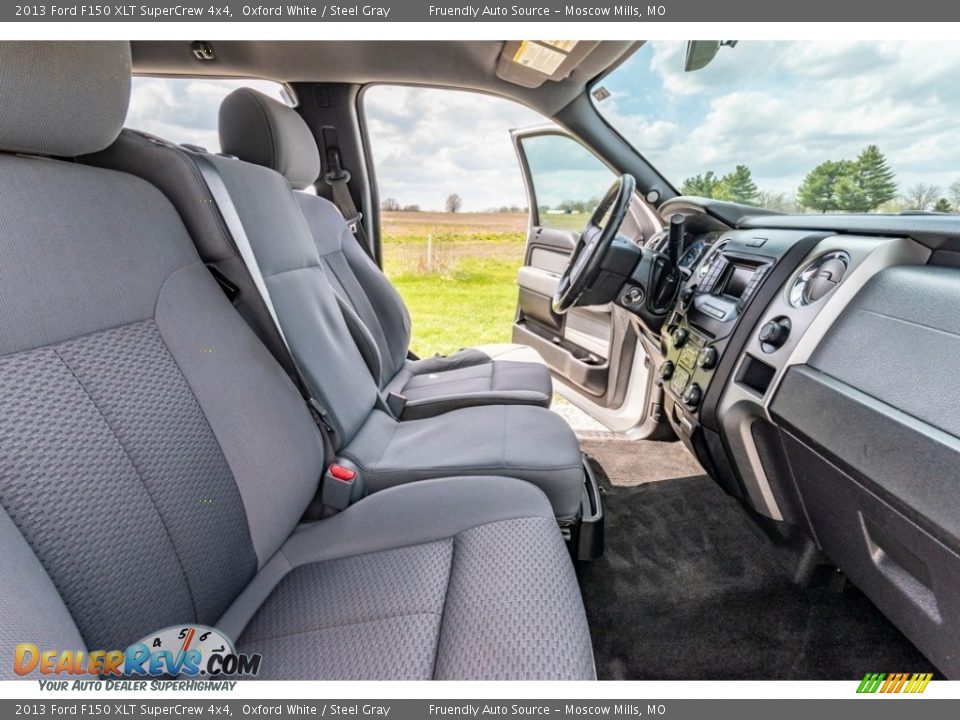 2013 Ford F150 XLT SuperCrew 4x4 Oxford White / Steel Gray Photo #31