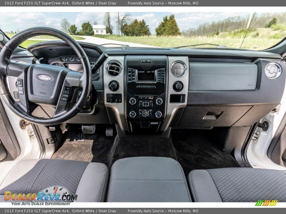 2013 Ford F150 XLT SuperCrew 4x4 Oxford White / Steel Gray Photo #33