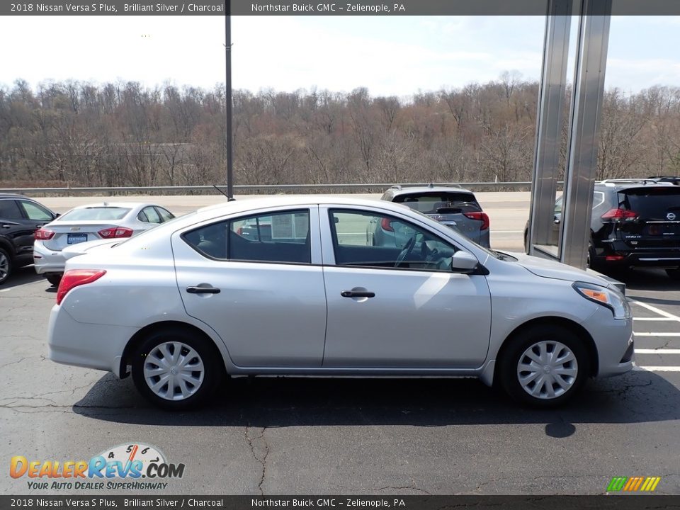 2018 Nissan Versa S Plus Brilliant Silver / Charcoal Photo #5