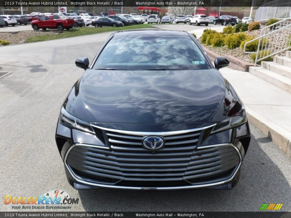 2019 Toyota Avalon Hybrid Limited Midnight Black Metallic / Black Photo #13