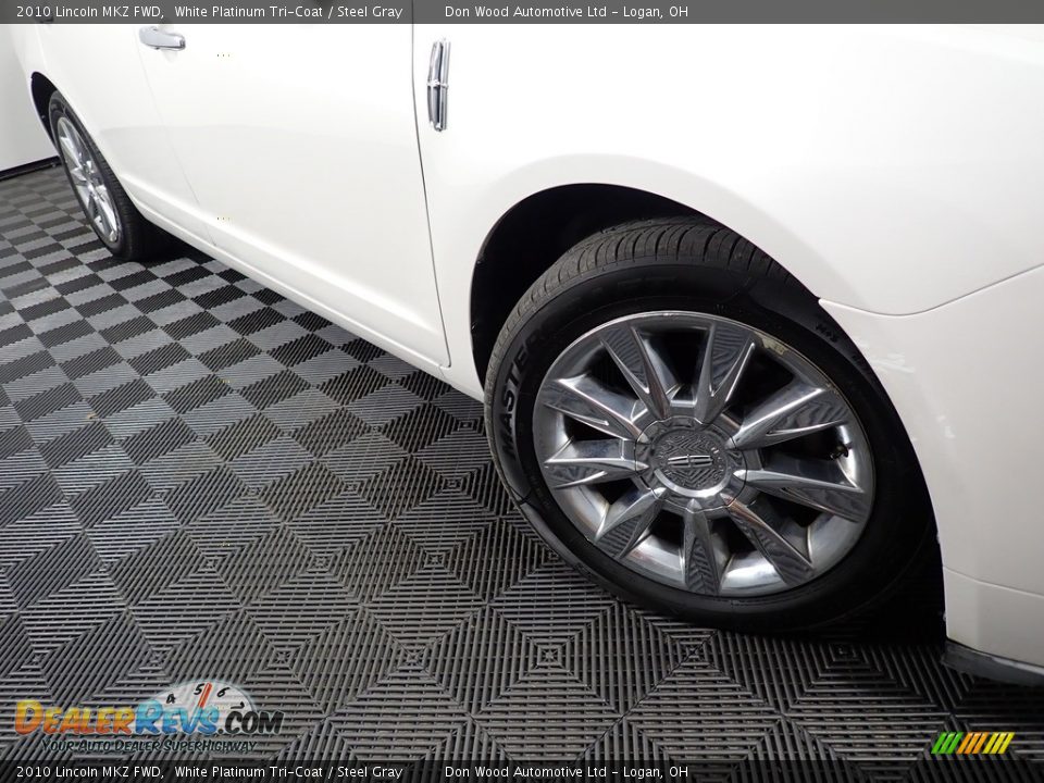 2010 Lincoln MKZ FWD White Platinum Tri-Coat / Steel Gray Photo #4
