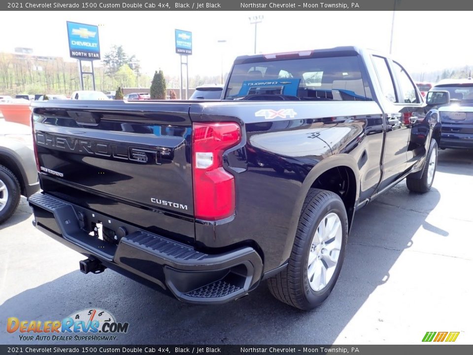 2021 Chevrolet Silverado 1500 Custom Double Cab 4x4 Black / Jet Black Photo #5