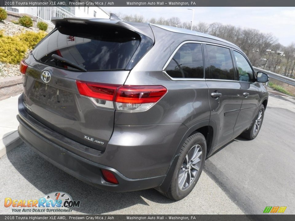 2018 Toyota Highlander XLE AWD Predawn Gray Mica / Ash Photo #19