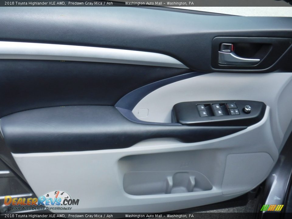 2018 Toyota Highlander XLE AWD Predawn Gray Mica / Ash Photo #22