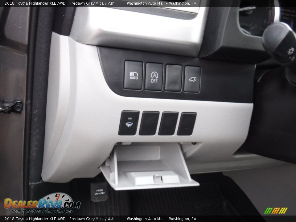 2018 Toyota Highlander XLE AWD Predawn Gray Mica / Ash Photo #23