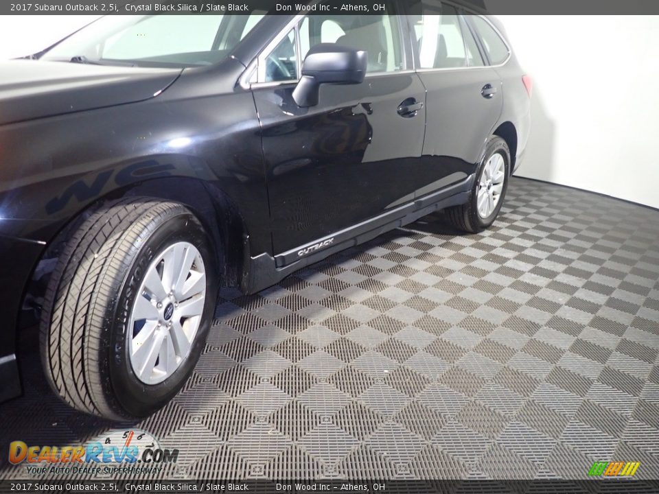 2017 Subaru Outback 2.5i Crystal Black Silica / Slate Black Photo #10
