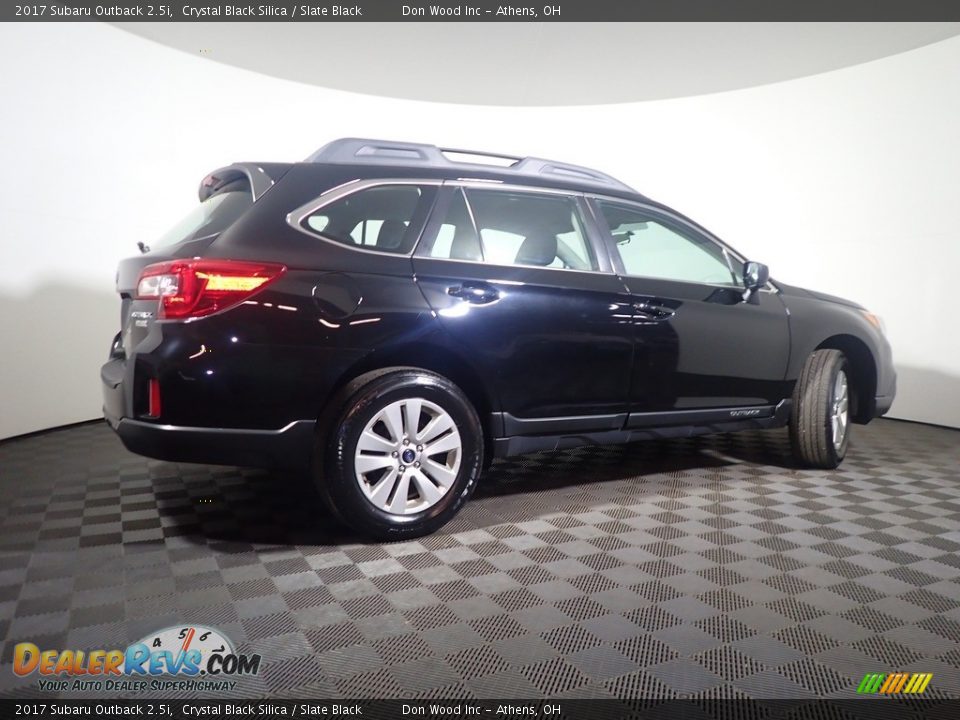 2017 Subaru Outback 2.5i Crystal Black Silica / Slate Black Photo #16