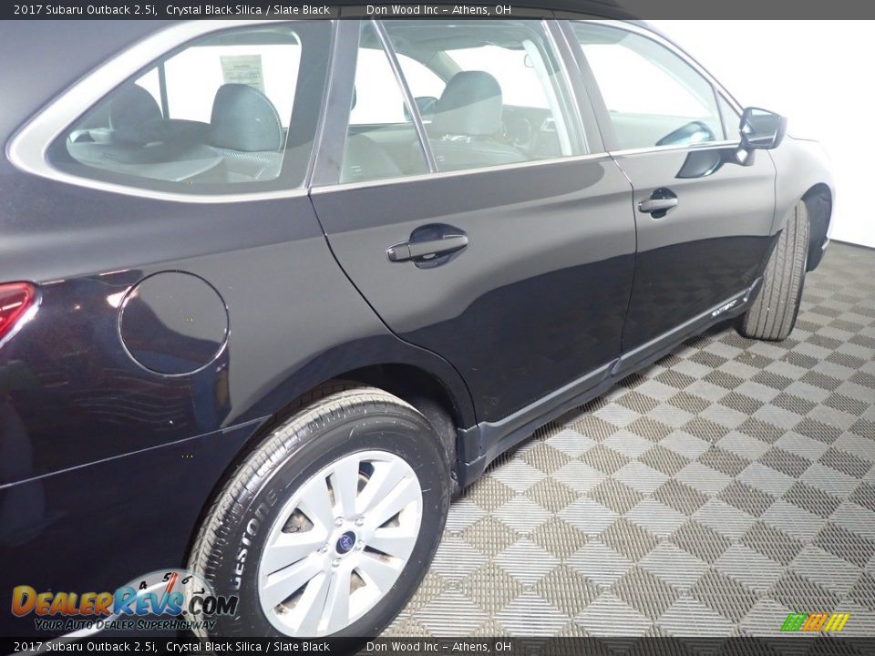 2017 Subaru Outback 2.5i Crystal Black Silica / Slate Black Photo #19