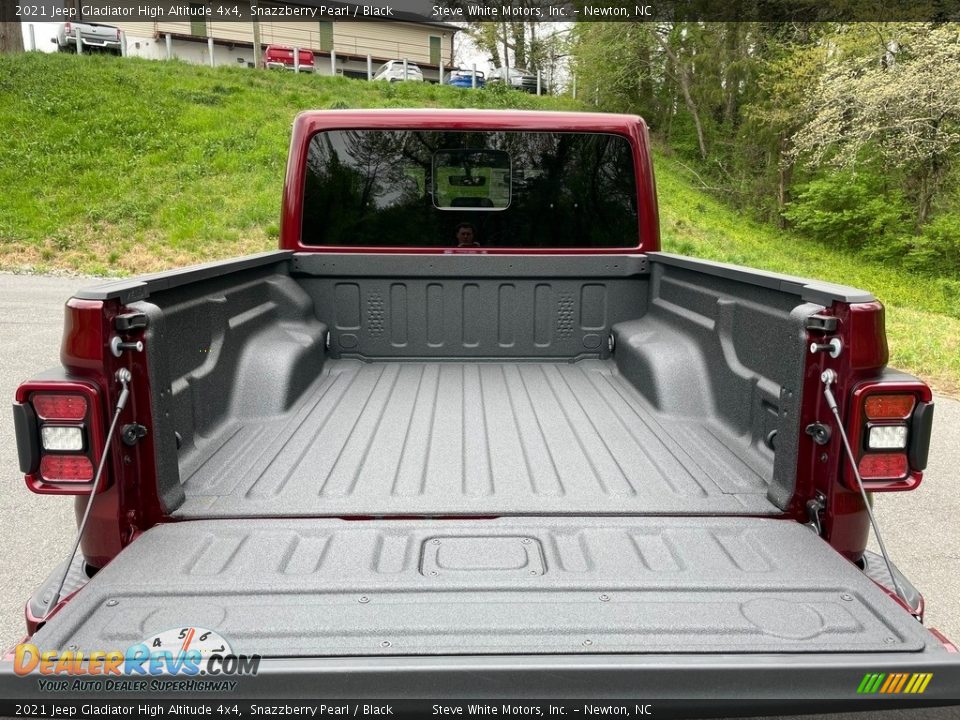 2021 Jeep Gladiator High Altitude 4x4 Snazzberry Pearl / Black Photo #8