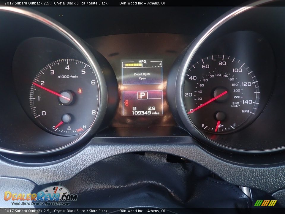 2017 Subaru Outback 2.5i Crystal Black Silica / Slate Black Photo #28