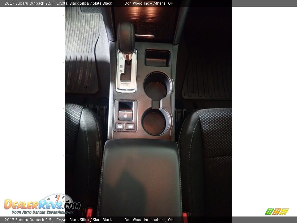 2017 Subaru Outback 2.5i Crystal Black Silica / Slate Black Photo #32