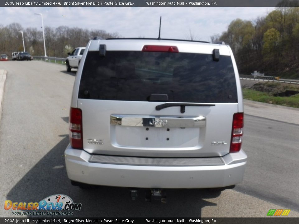 2008 Jeep Liberty Limited 4x4 Bright Silver Metallic / Pastel Slate Gray Photo #13