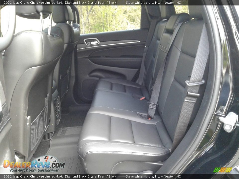 2021 Jeep Grand Cherokee Limited 4x4 Diamond Black Crystal Pearl / Black Photo #13