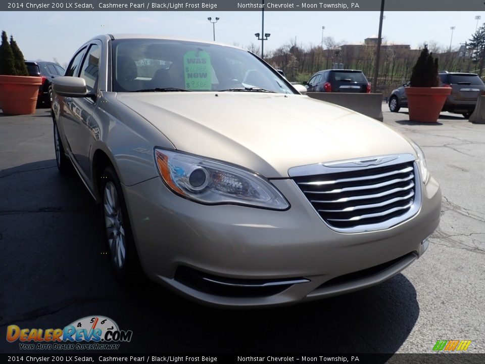 2014 Chrysler 200 LX Sedan Cashmere Pearl / Black/Light Frost Beige Photo #11