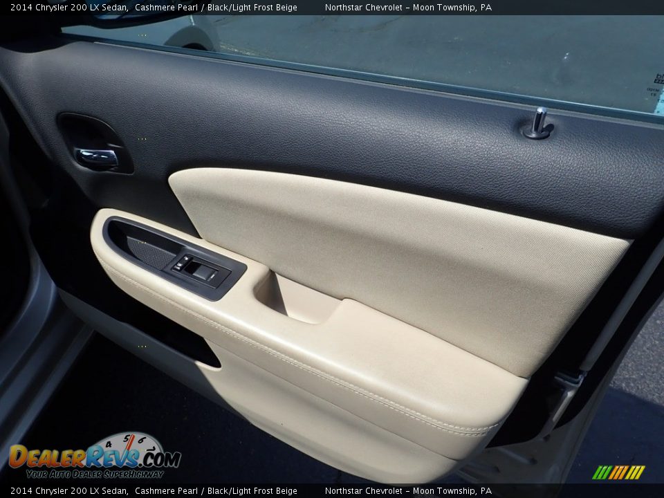 2014 Chrysler 200 LX Sedan Cashmere Pearl / Black/Light Frost Beige Photo #16