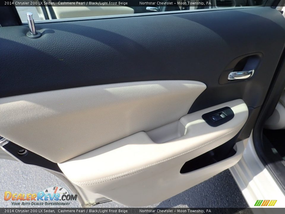 2014 Chrysler 200 LX Sedan Cashmere Pearl / Black/Light Frost Beige Photo #22