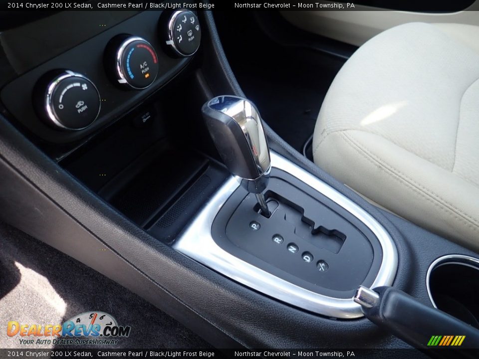 2014 Chrysler 200 LX Sedan Cashmere Pearl / Black/Light Frost Beige Photo #25