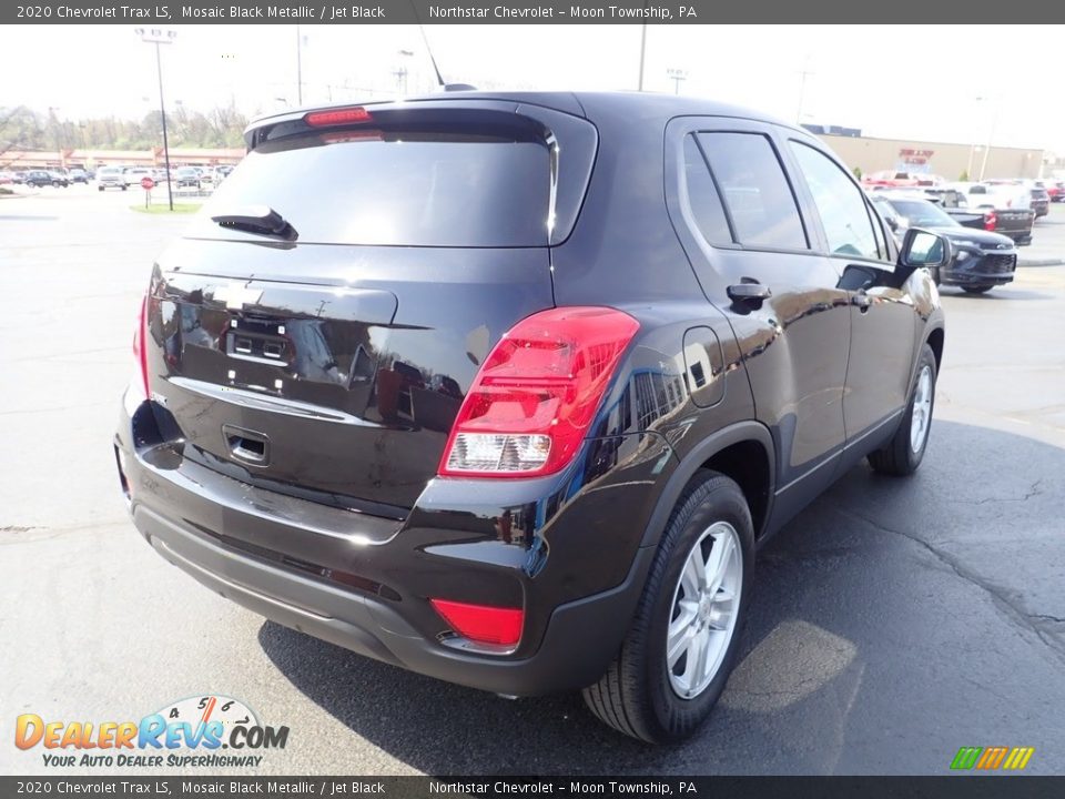 2020 Chevrolet Trax LS Mosaic Black Metallic / Jet Black Photo #8