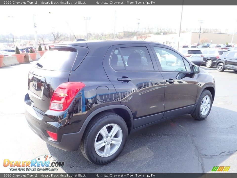 2020 Chevrolet Trax LS Mosaic Black Metallic / Jet Black Photo #9