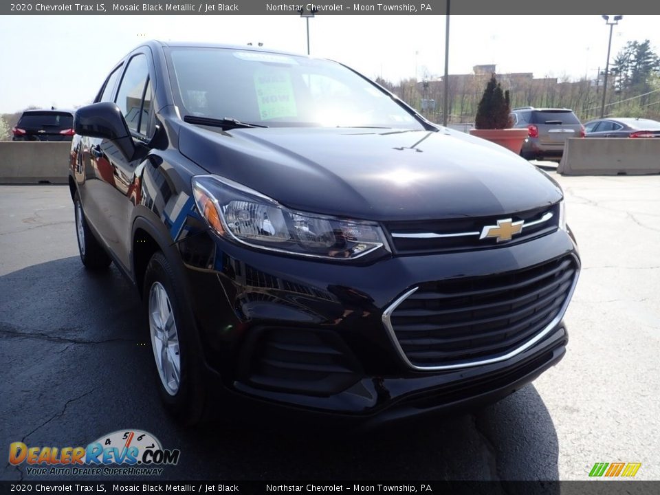 2020 Chevrolet Trax LS Mosaic Black Metallic / Jet Black Photo #12