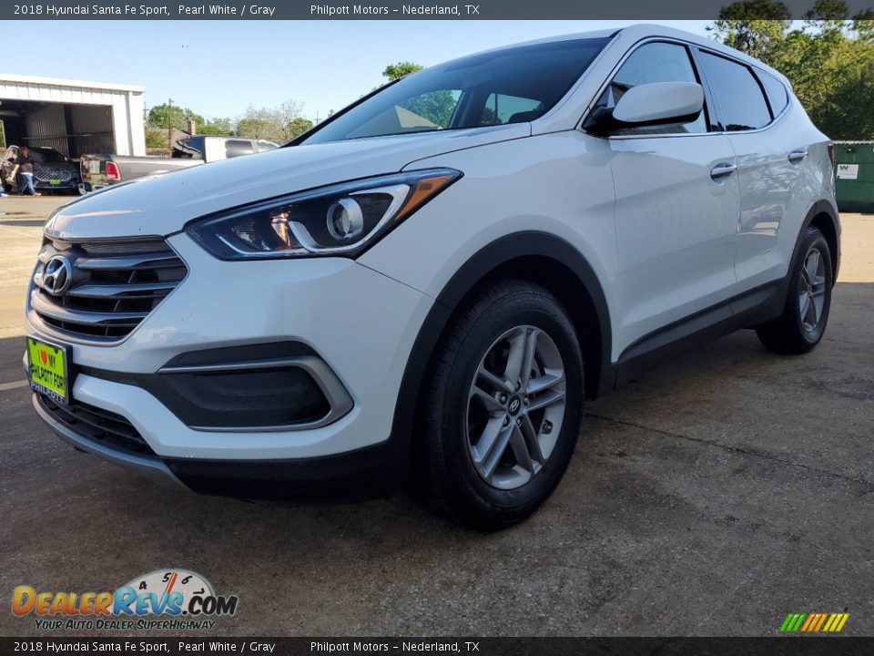 2018 Hyundai Santa Fe Sport Pearl White / Gray Photo #2