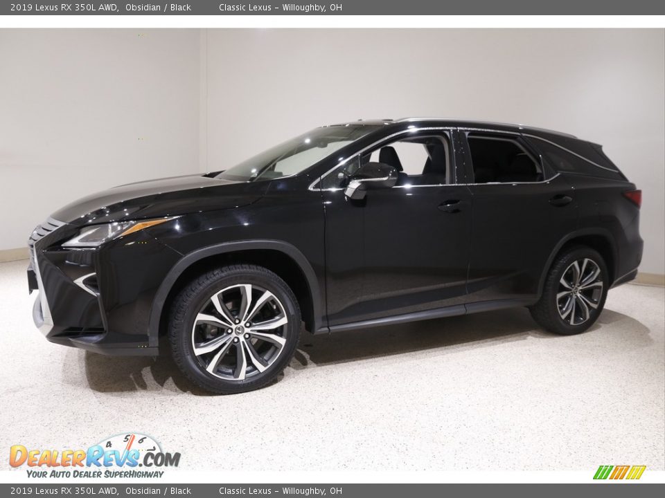 Front 3/4 View of 2019 Lexus RX 350L AWD Photo #3