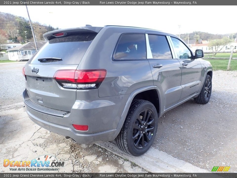 2021 Jeep Grand Cherokee Laredo 4x4 Sting-Gray / Black Photo #5