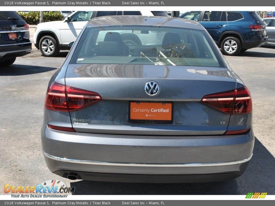 2018 Volkswagen Passat S Platinum Gray Metallic / Titan Black Photo #8
