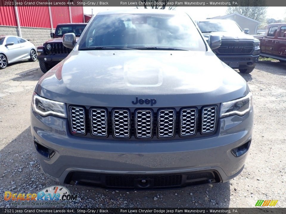 2021 Jeep Grand Cherokee Laredo 4x4 Sting-Gray / Black Photo #8
