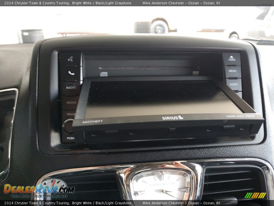 2014 Chrysler Town & Country Touring Bright White / Black/Light Graystone Photo #30