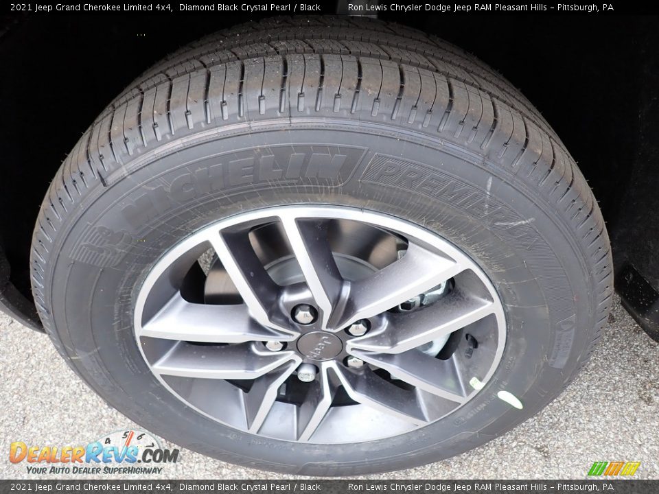 2021 Jeep Grand Cherokee Limited 4x4 Diamond Black Crystal Pearl / Black Photo #10