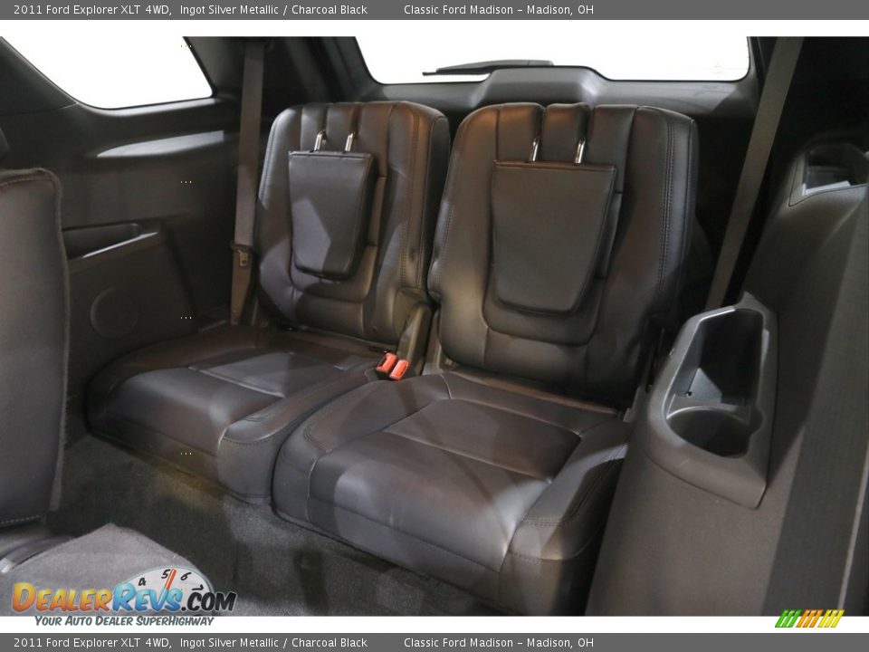 2011 Ford Explorer XLT 4WD Ingot Silver Metallic / Charcoal Black Photo #17