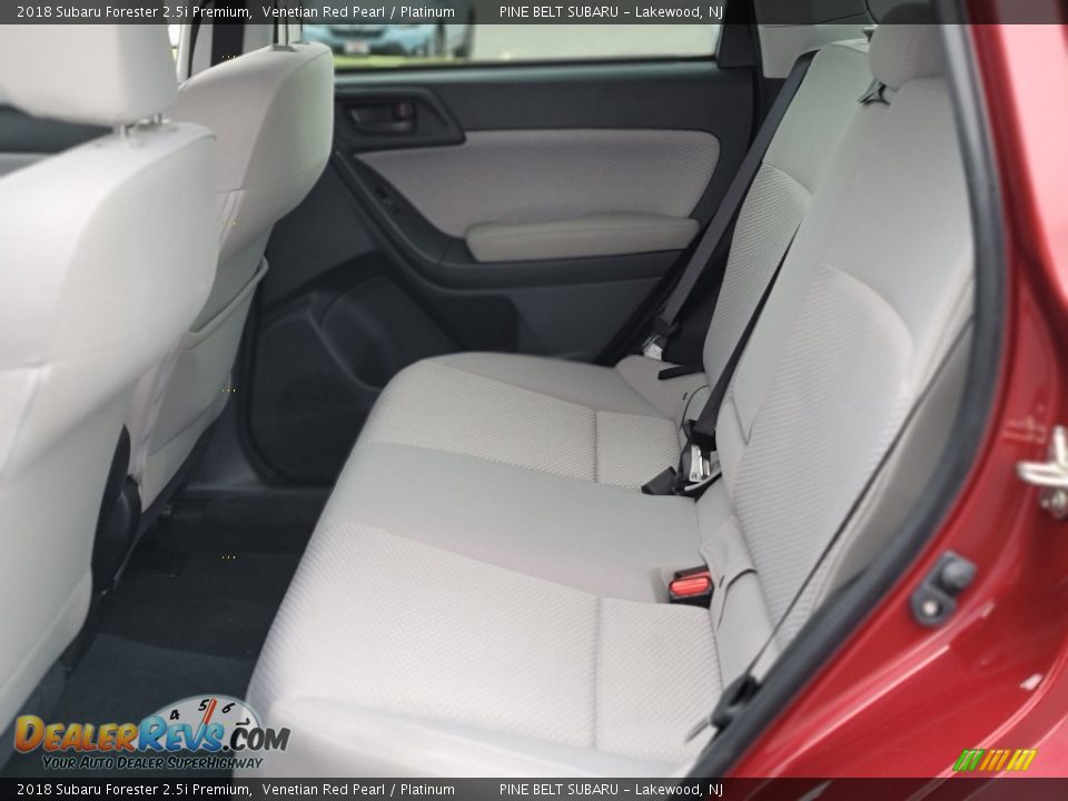 2018 Subaru Forester 2.5i Premium Venetian Red Pearl / Platinum Photo #29